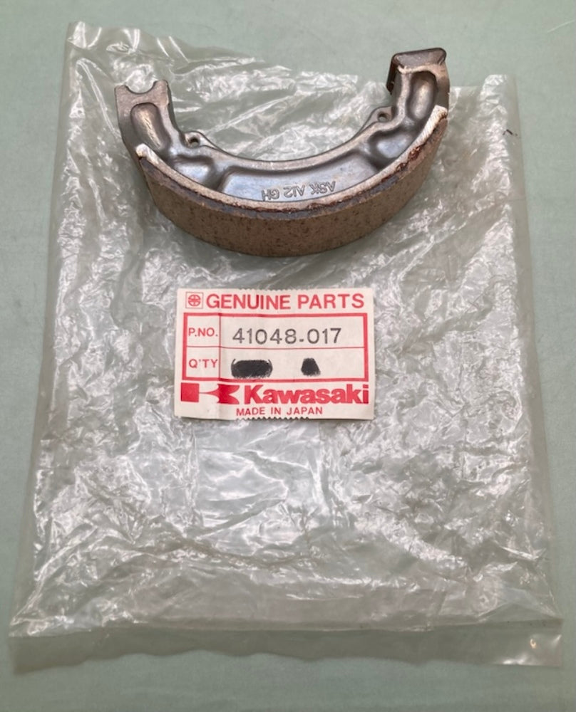Kawasaki 41048-017 Shoe Brake 41048-1085 New Genuine