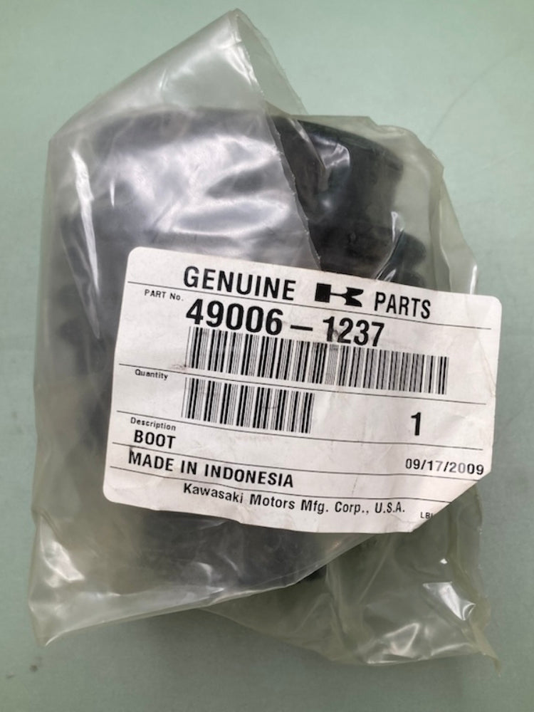 Kawasaki 49006-1237 Drive Shaft Boot 49006-1176 New Genuine