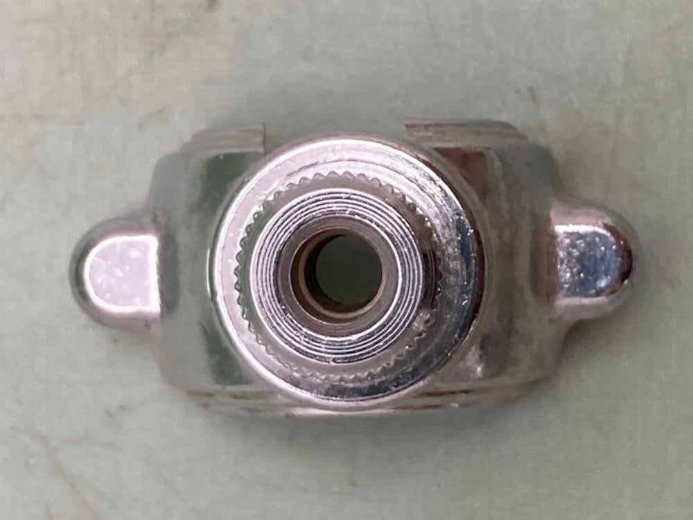 Kawasaki 23051-1004 Bracket Signal Lamp F New Replaces