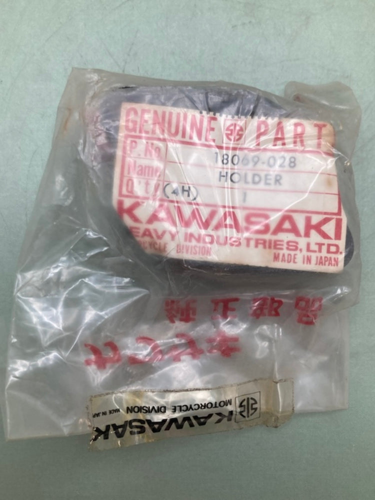 Kawasaki 18069-028 Exhaust Pipe Holder New Genuine
