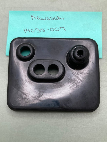 Kawasaki 14038-007 Carburetor Cap New Replaces