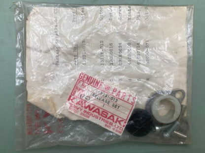 Kawasaki 13231-013 Release Set Clutch 1323-1019 New Genuine