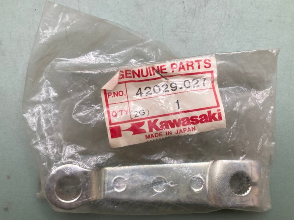 Kawasaki 42029-027 Lever Brake Cam New Genuine