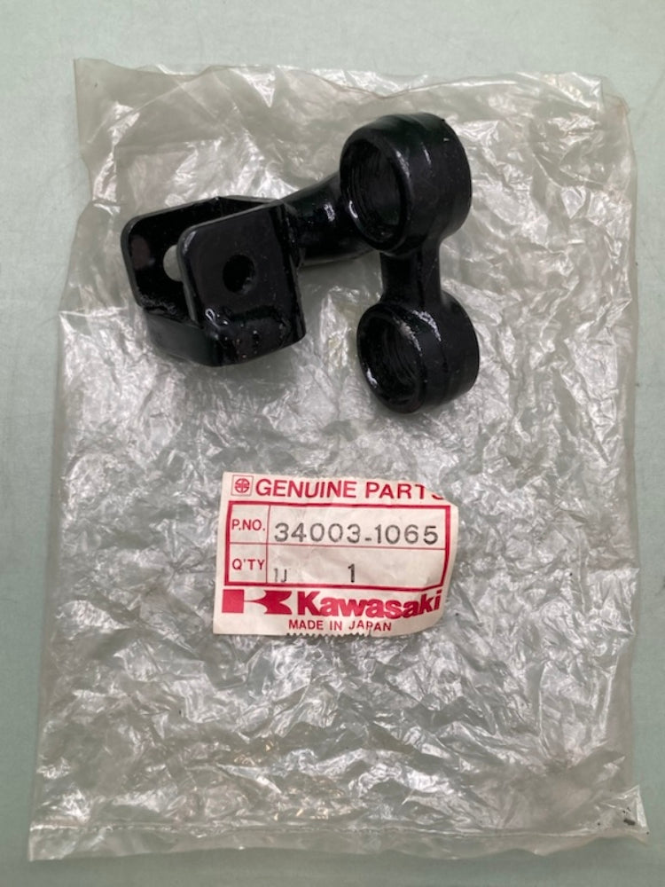 Kawasaki 34003-1065 Holder Step FR RH New Genuine
