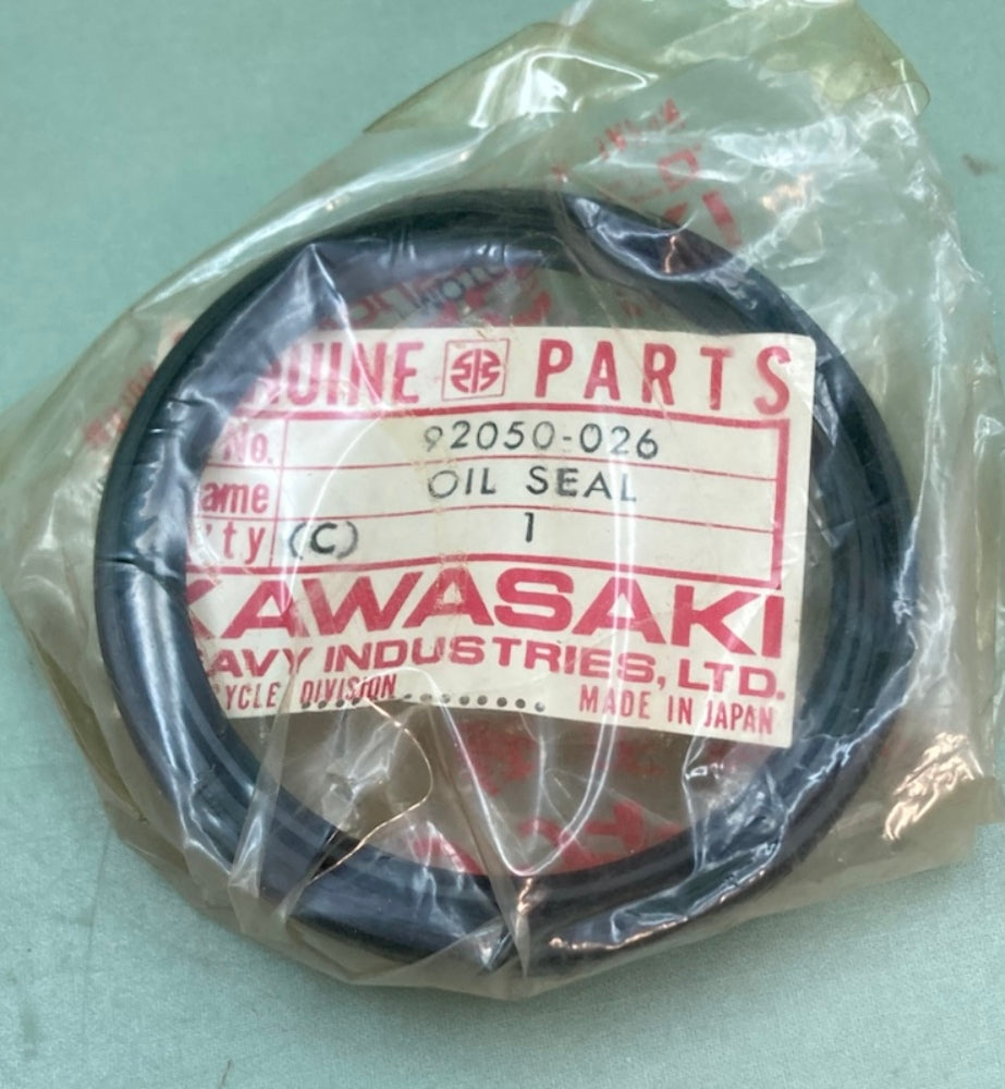 Kawasaki 92050-026 OIL SEAL New Genuine