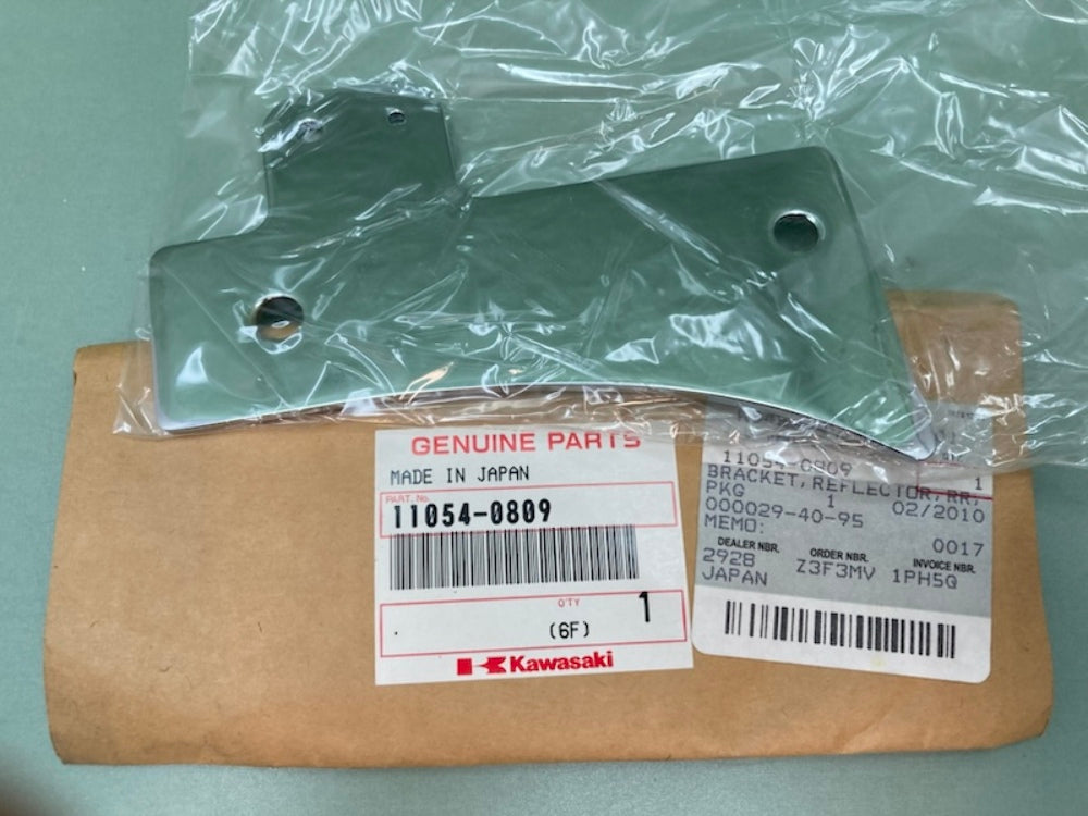 Kawasaki 11054-0809 BRACKET, REFLECTOR, RR, LH New Genuine