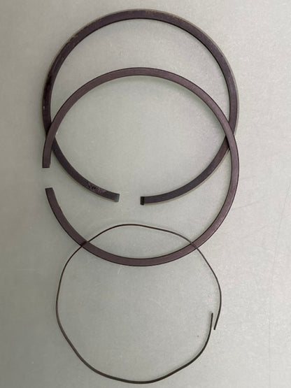 Kawasaki 13025-024 RING SET New Genuine
