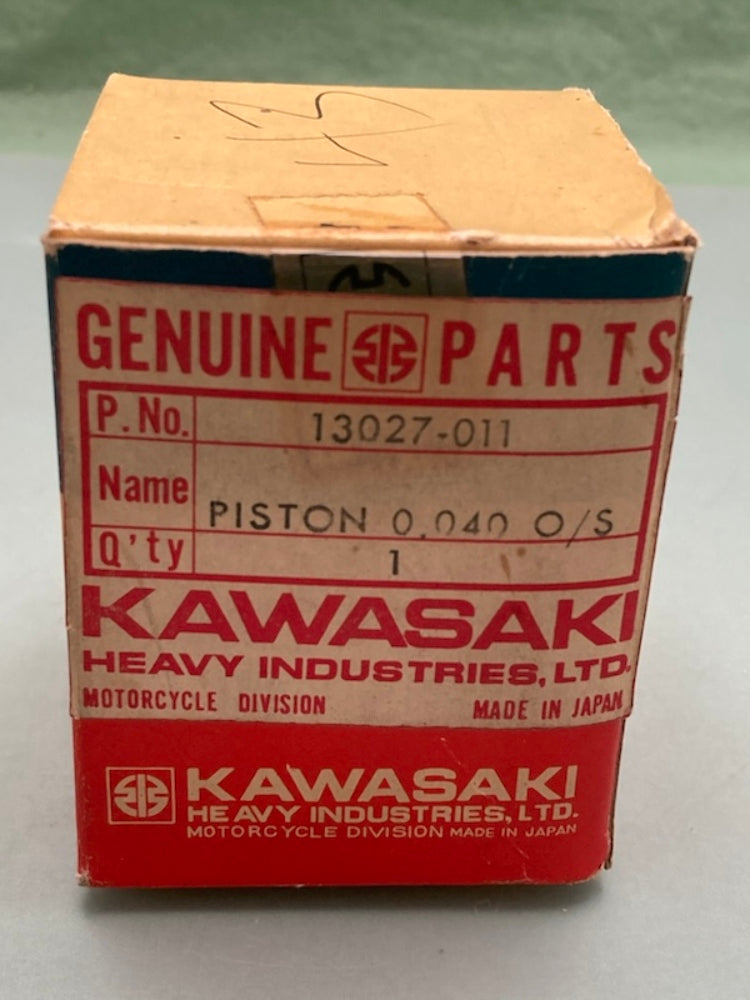 Kawasaki 13027-011 PISTON New Genuine