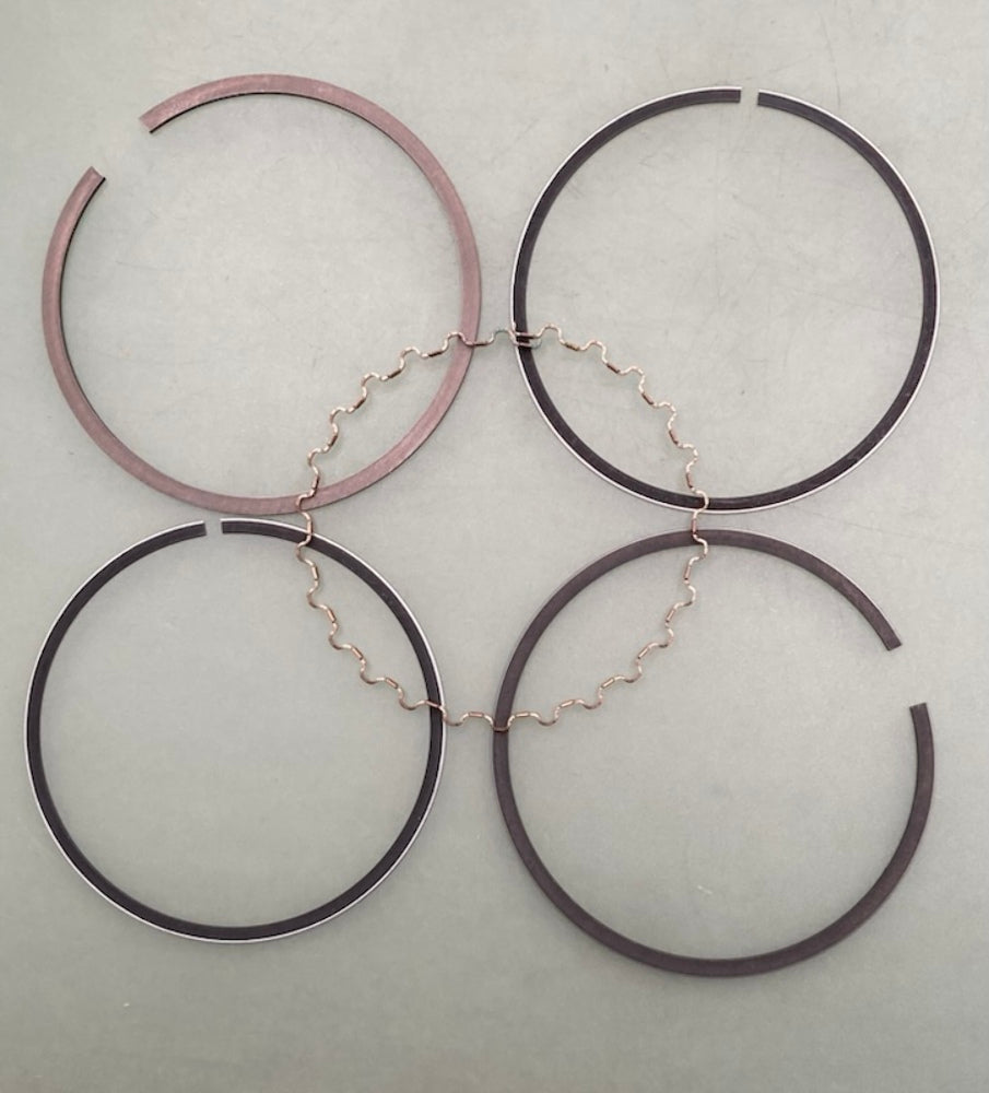 Kawasaki 13024-5012 RING SET New Genuine
