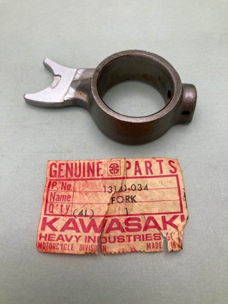 Kawasaki 13140-034 FORK SELECTOR New Genuine