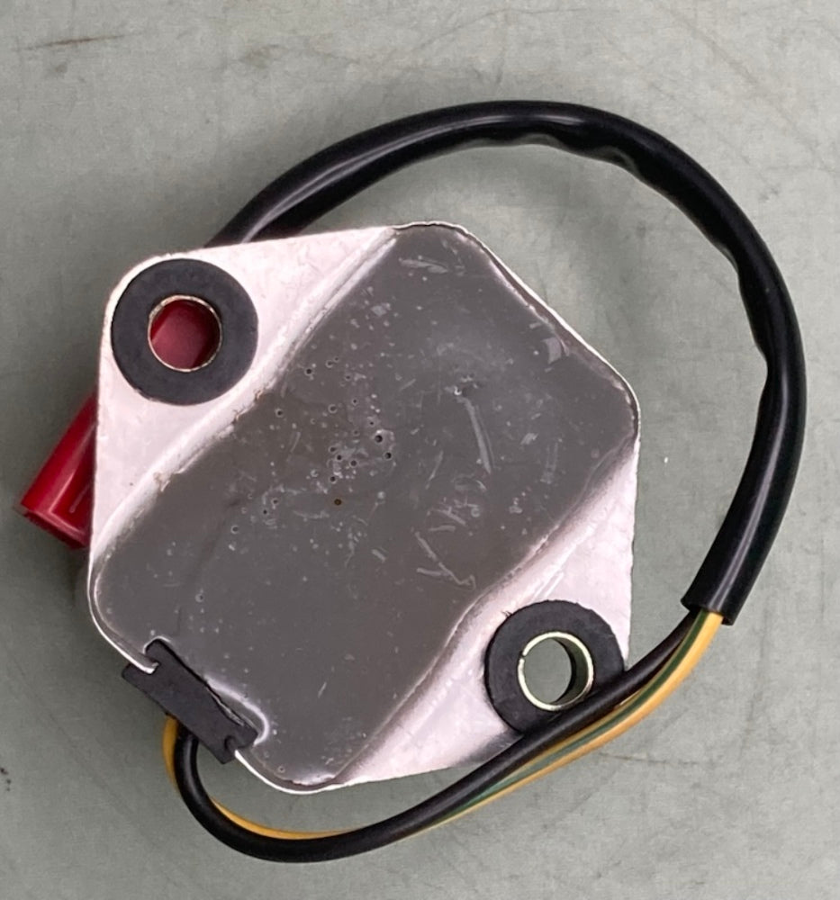 Kawasaki 21072-009 REGULATOR New Genuine