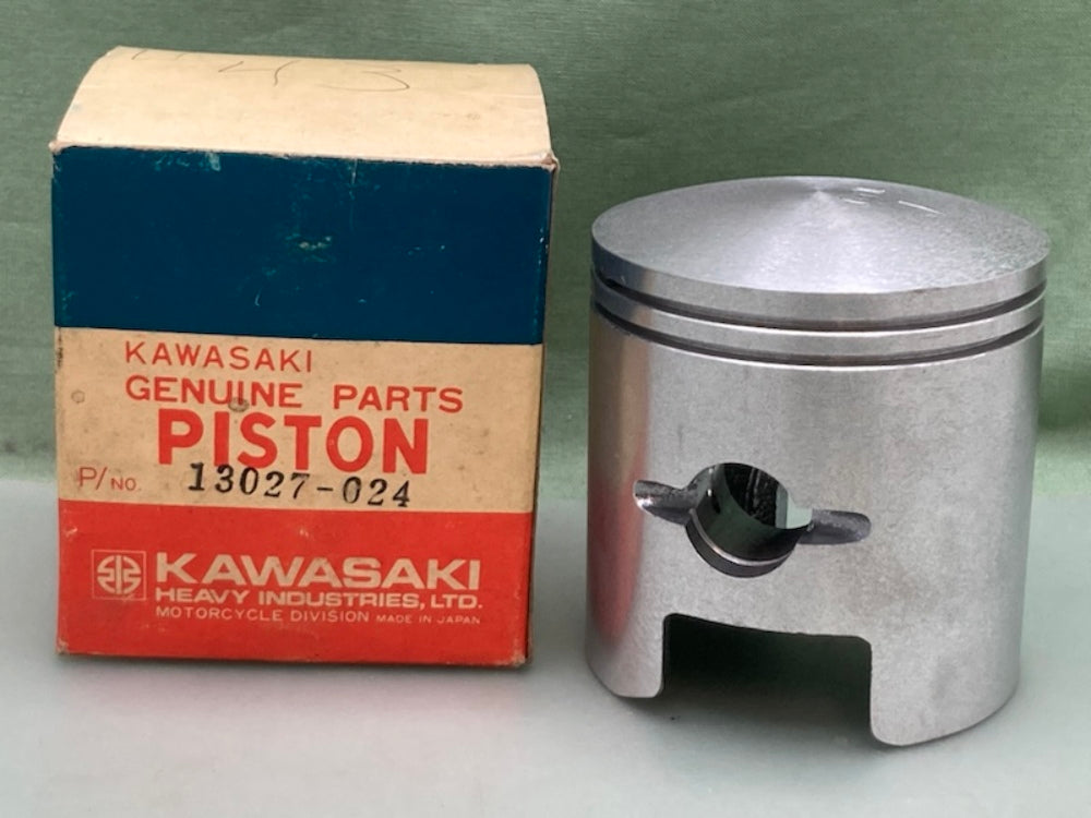 Kawasaki 13027-024 PISTON New Genuine