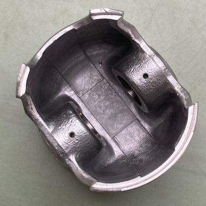 Kawasaki 13001-3713 PISTON 13001-3718 New Genuine