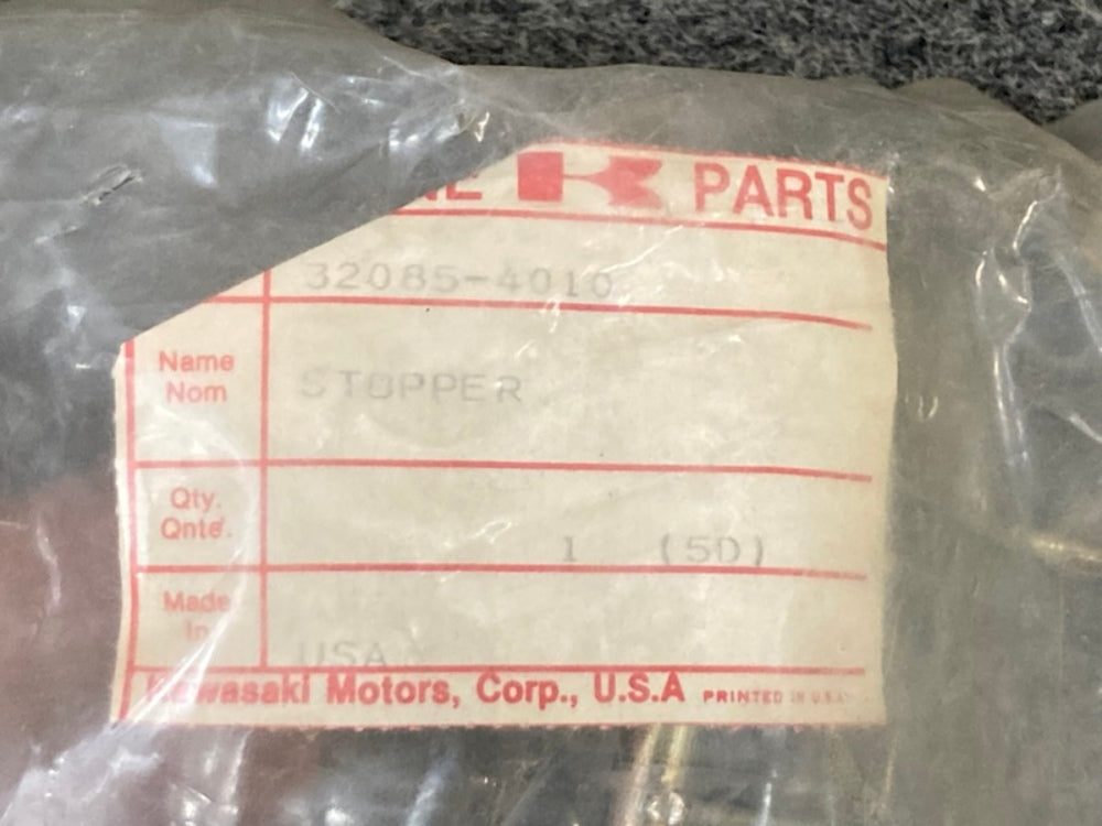 Kawasaki 32085-401 STOPPER REAR New Genuine