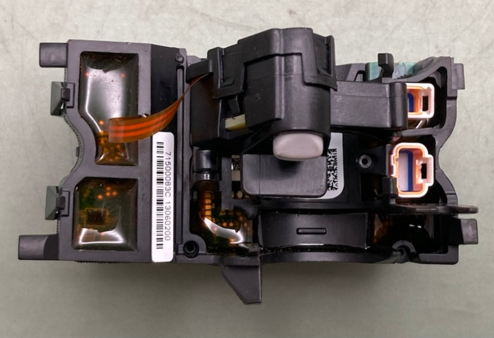 Harley Davidson 71500083C SWITCHPACK ASY RH BACKLIT INFO New Genuine