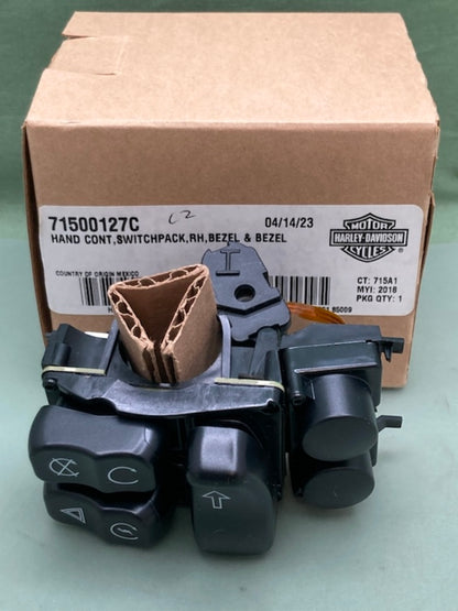Harley Davidson 71500127C HAND CONT SWITCHPACK RH BEZEL and BEZEL New Genuine