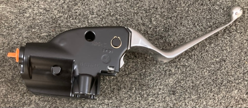 Harley Davidson 36700056B Clutch Master Cylinder with lever New Genuine
