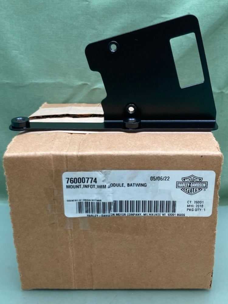 Harley Davidson 76000774 MOUNT INFOT WIM MODULE BATWING New Genuine