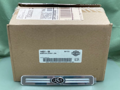 Harley Davidson 14651-06 NAMEPLATE,COVER/T-PAK New Genuine