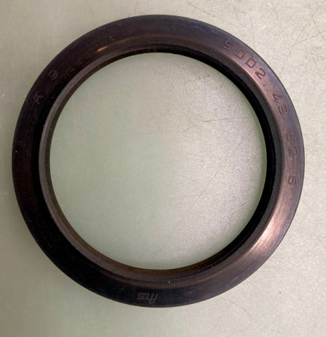 Qty 2 Polaris 1525013 Front Wheel Assembly Oil Seal New Replaces