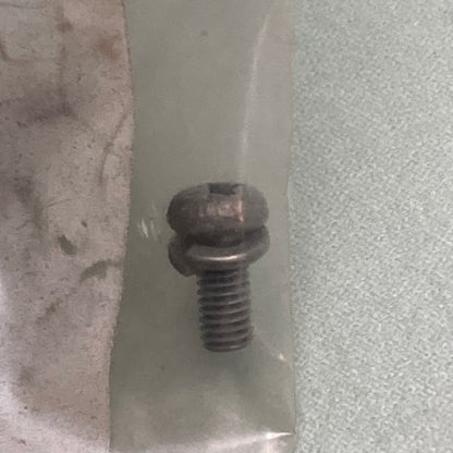 QTY 9 Polaris 3140038 SCREW New Genuine