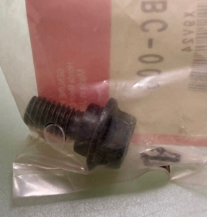 Honda 90186-GBC-000  Bolt, Flange, (8X18) New Genuine