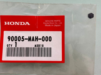 Qty 2 Honda 90005-MAH-000 Plug, Hex., (5Mm) New Genuine