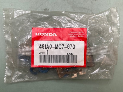 Honda 451A0-MC7-670 Brake Pad Kit New Genuine