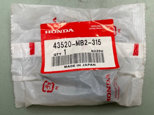 Honda 43520-MB2-315 MASTER CYLINDER PISTON New Genuine