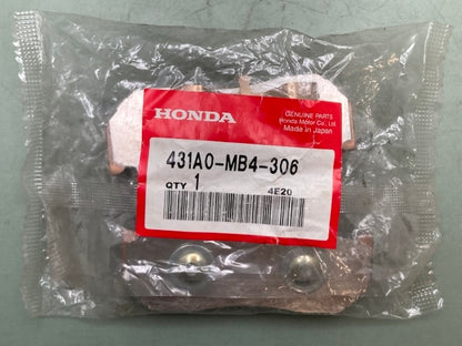Honda 431A0-MB4-306 Brake Pad Kit New Genuine