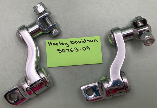 Replaces Harley Davidson 50763-09 Adjustable Passenger Footpeg Mount Kit, Chrome