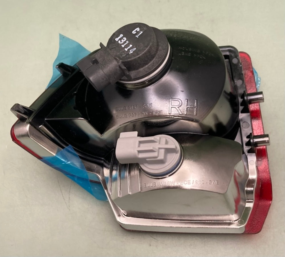 Polaris 2410647 Assembly, Taillight, RH New Genuine