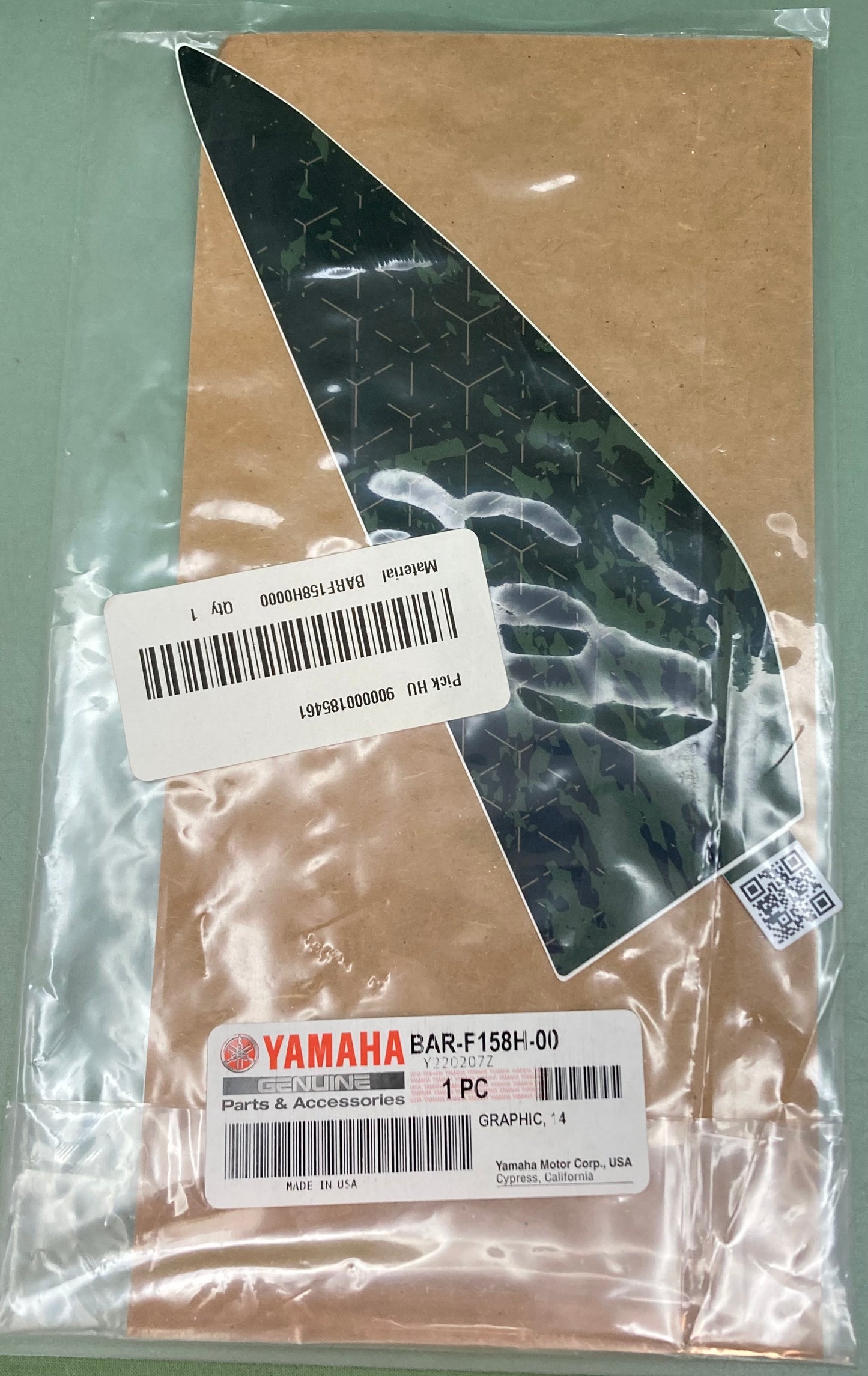 New Genuine Yamaha BAR-F158H-00 Graphic 14 Rh