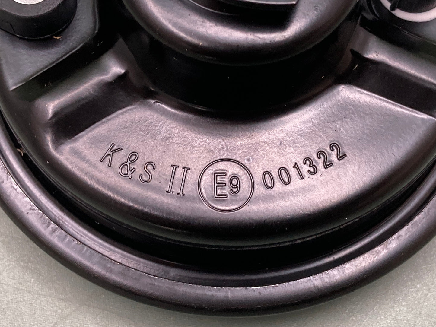 New Genuine K&S 2107-0251 Large Horn BLK EMARK Approved