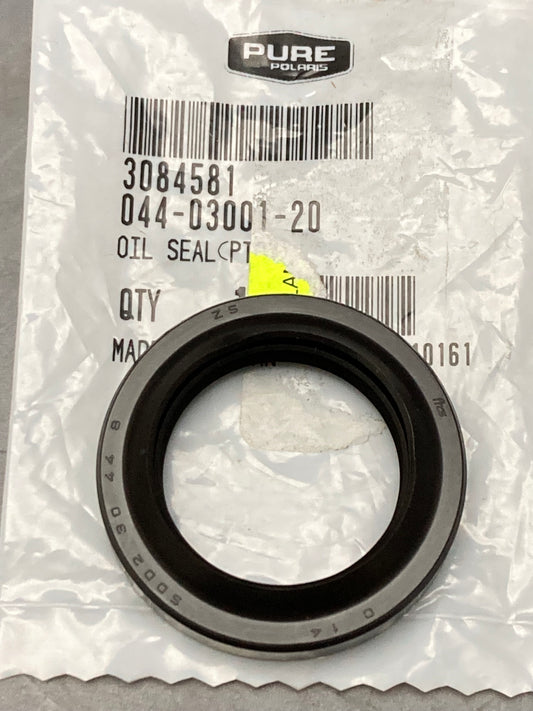 New Genuine Polaris 3084581 PTO Oil Seal