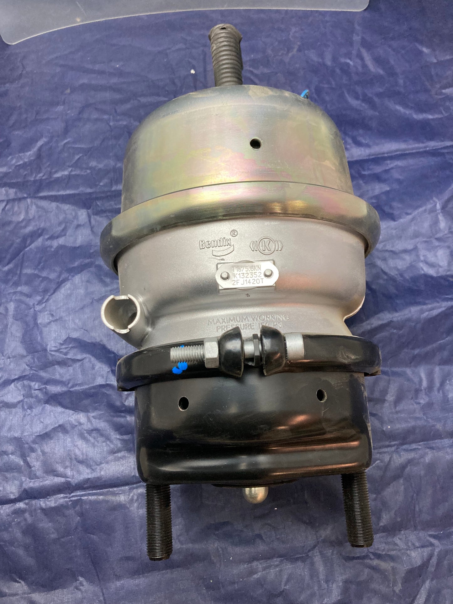 Bendix K132352 T18/24 Air Brake Spring Brake New Genuine