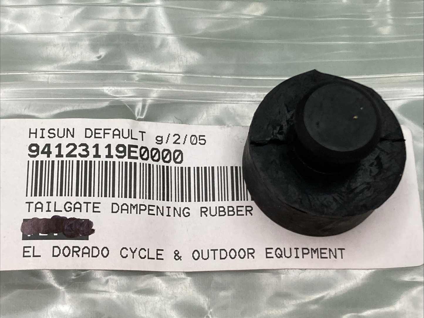 NEW REPLACES HISUN 94123-119E-0000 TAILGATE DAMPENING RUBBER