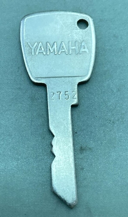 Yamaha 2752 Key New Genuine