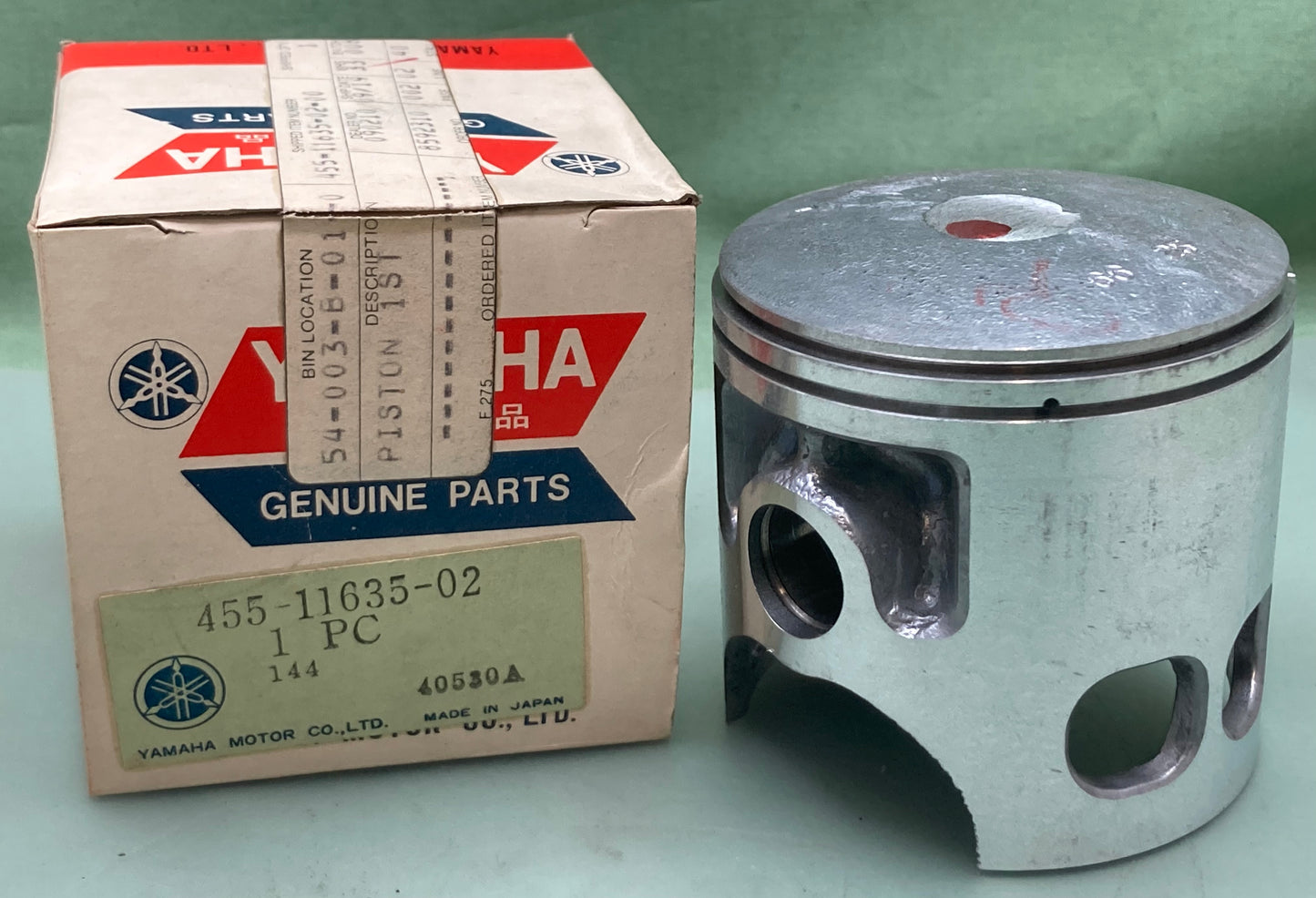 New Genuine Yamaha 455-11635-02-00 Piston