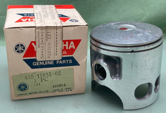 New Genuine Yamaha 455-11635-02-00 Piston
