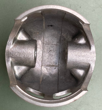New Genuine Yamaha 2W6-11631-00-96 Piston