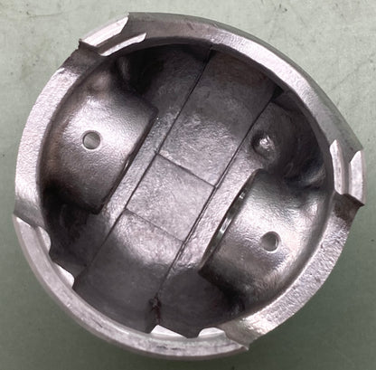 New Genuine Yamaha 3R3-11636-00 Piston 2 O/S 0.50