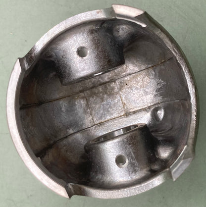 New Genuine Yamaha 2X3-11631-01-97 Piston STD