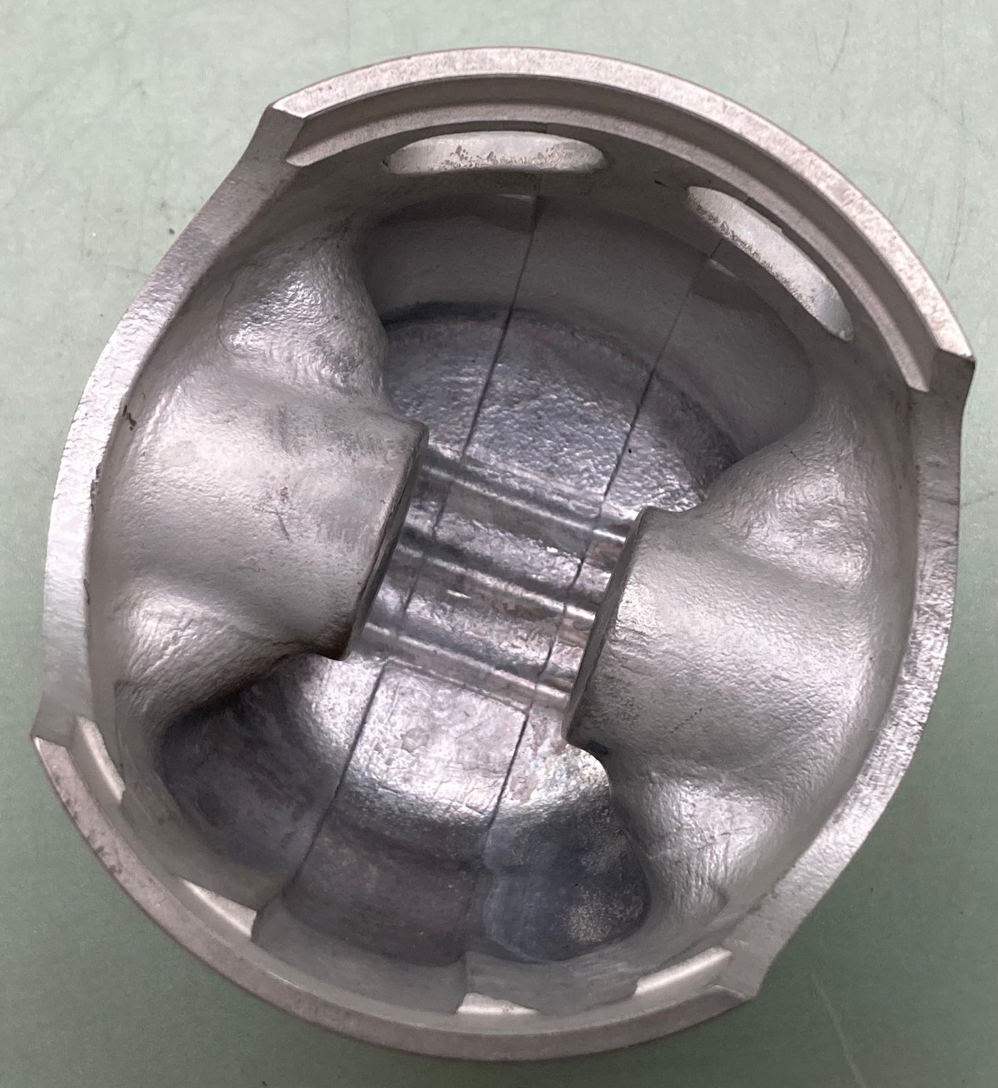 New Genuine Yamaha 1W6-11631-00-96 Piston STD