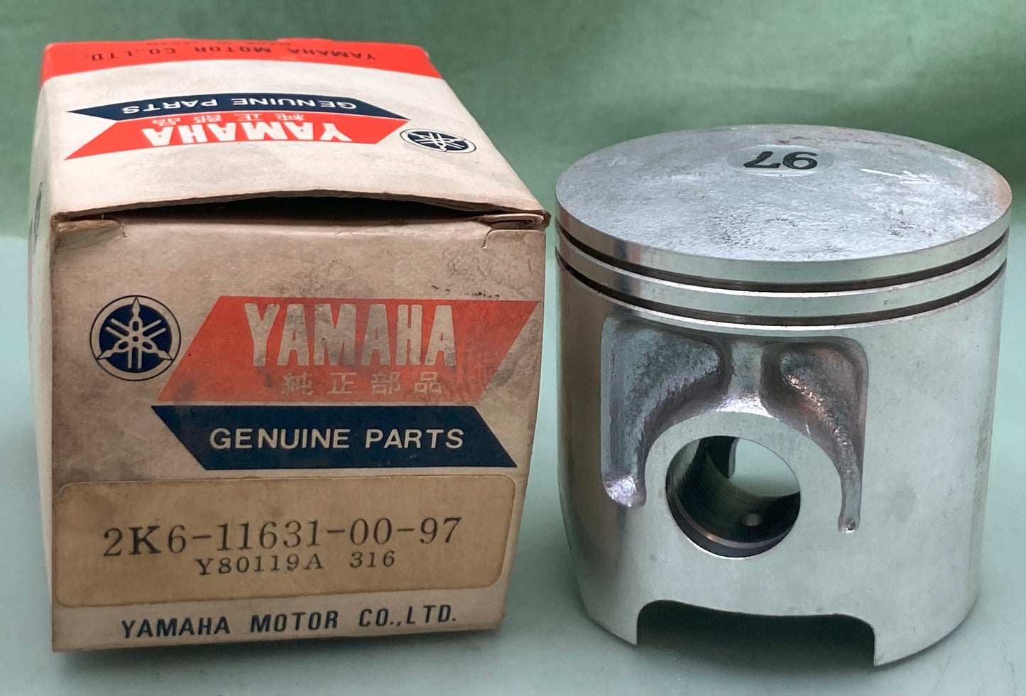 New Genuine Yamaha 2K6-11631-00-97 Piston STD