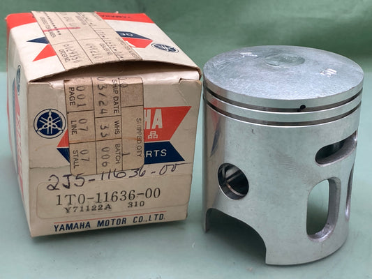 New Genuine Yamaha 1T0-11636-00 Piston 2nd O/S