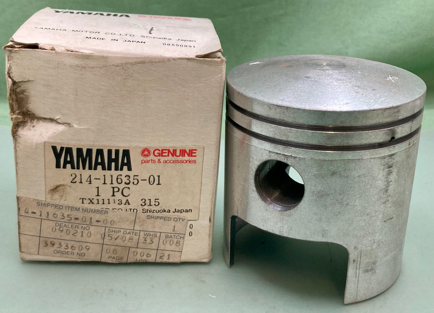 New Genuine Yamaha 214-11635-01 Piston 1 O/S 0.25