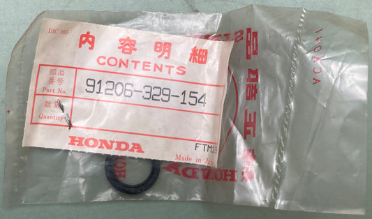 New Genuine Honda 91206-329-154 Oil Seal