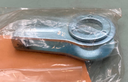 New Genuine Yamaha 431-25388-00 Puller, Chain 1