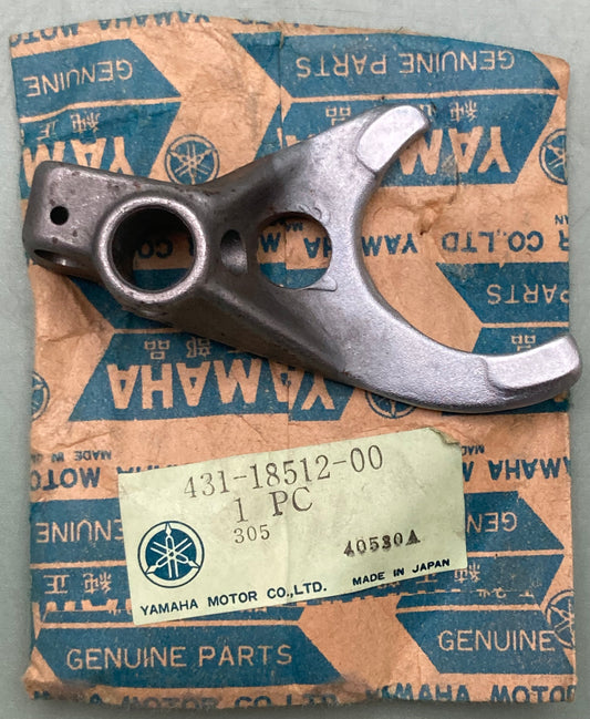 New Genuine Yamaha 431-18512-00 Fork Shift 2